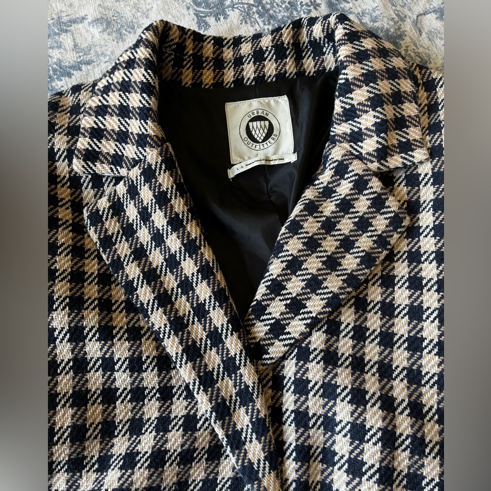 Urban Outfitters Navy Tan Black White Jacket - Picture 4 of 7
